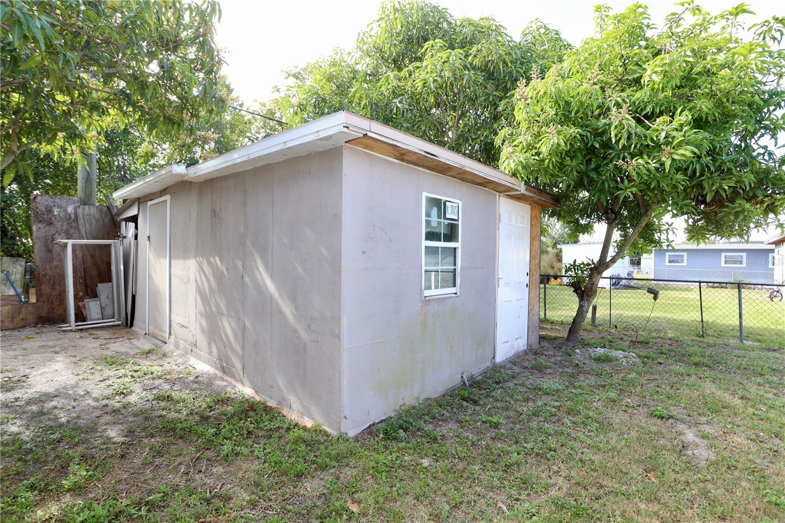 LAKE MANN ESTATES - Residential