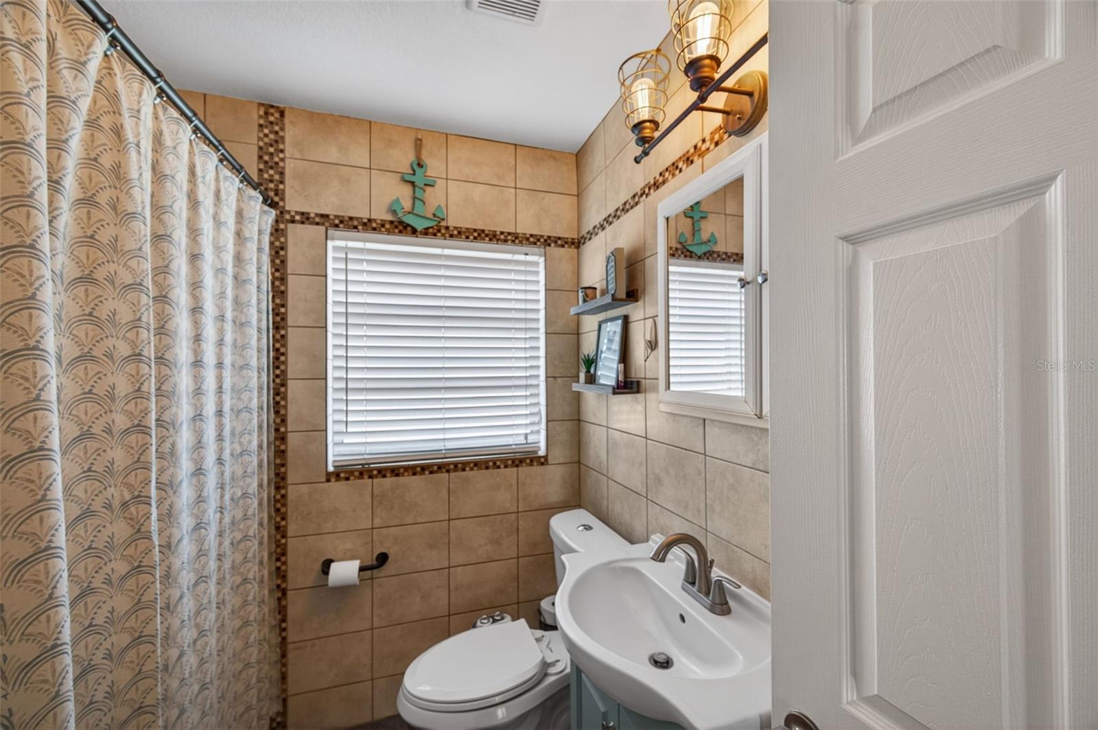 GROVE PARK ESTATES UNIT 6 - Residential