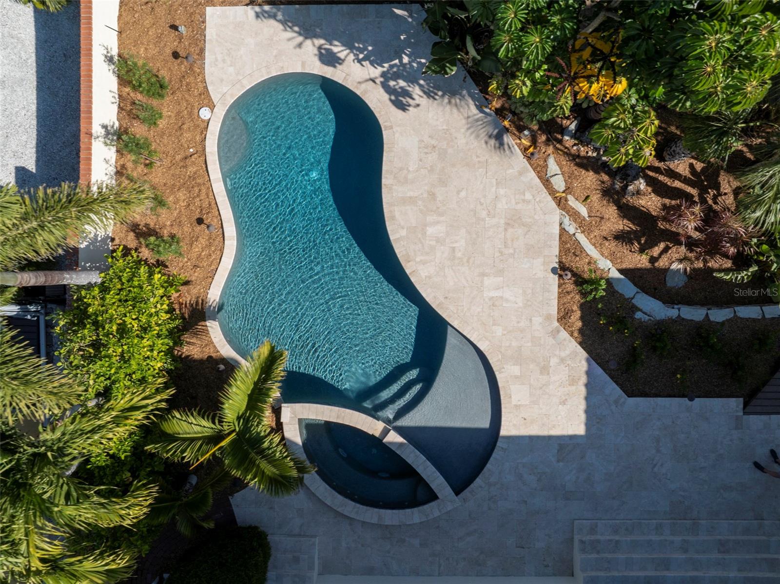 SIESTA BEACH - Residential