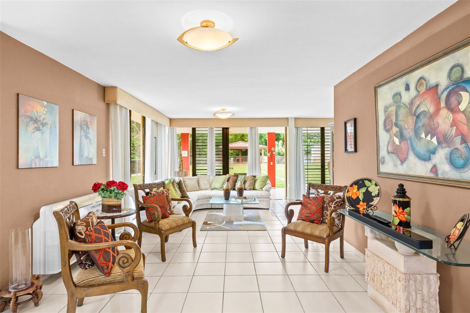 SAN PEDRO ESTATES - Residential