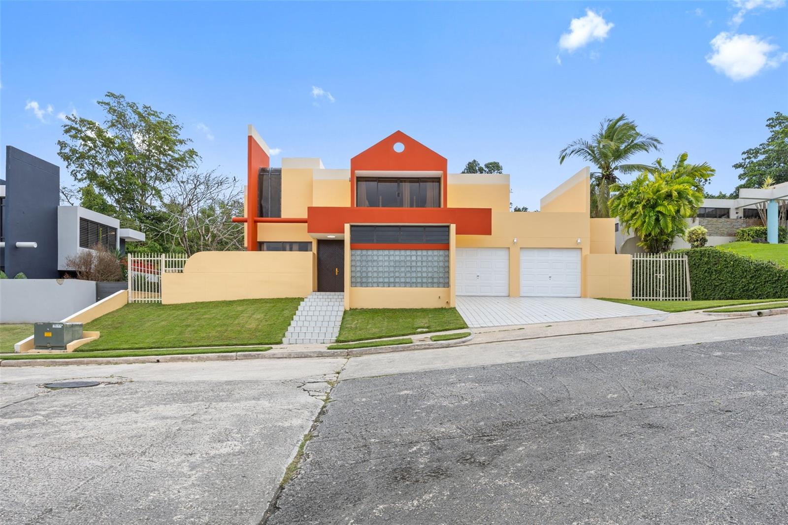 SAN PEDRO ESTATES - Residential