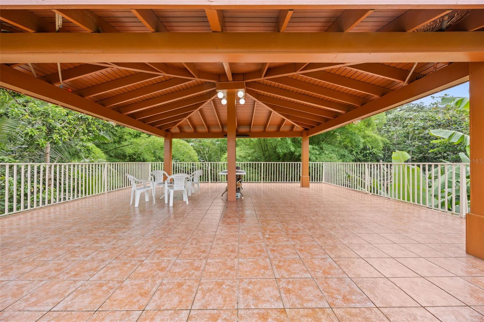 SAN PEDRO ESTATES - Residential