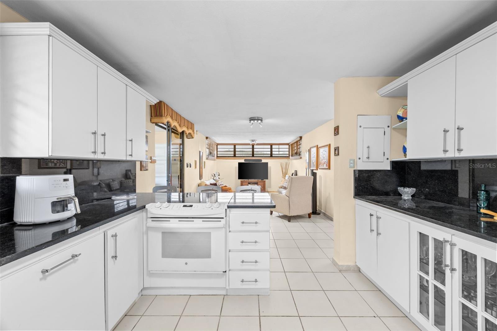 SAN PEDRO ESTATES - Residential