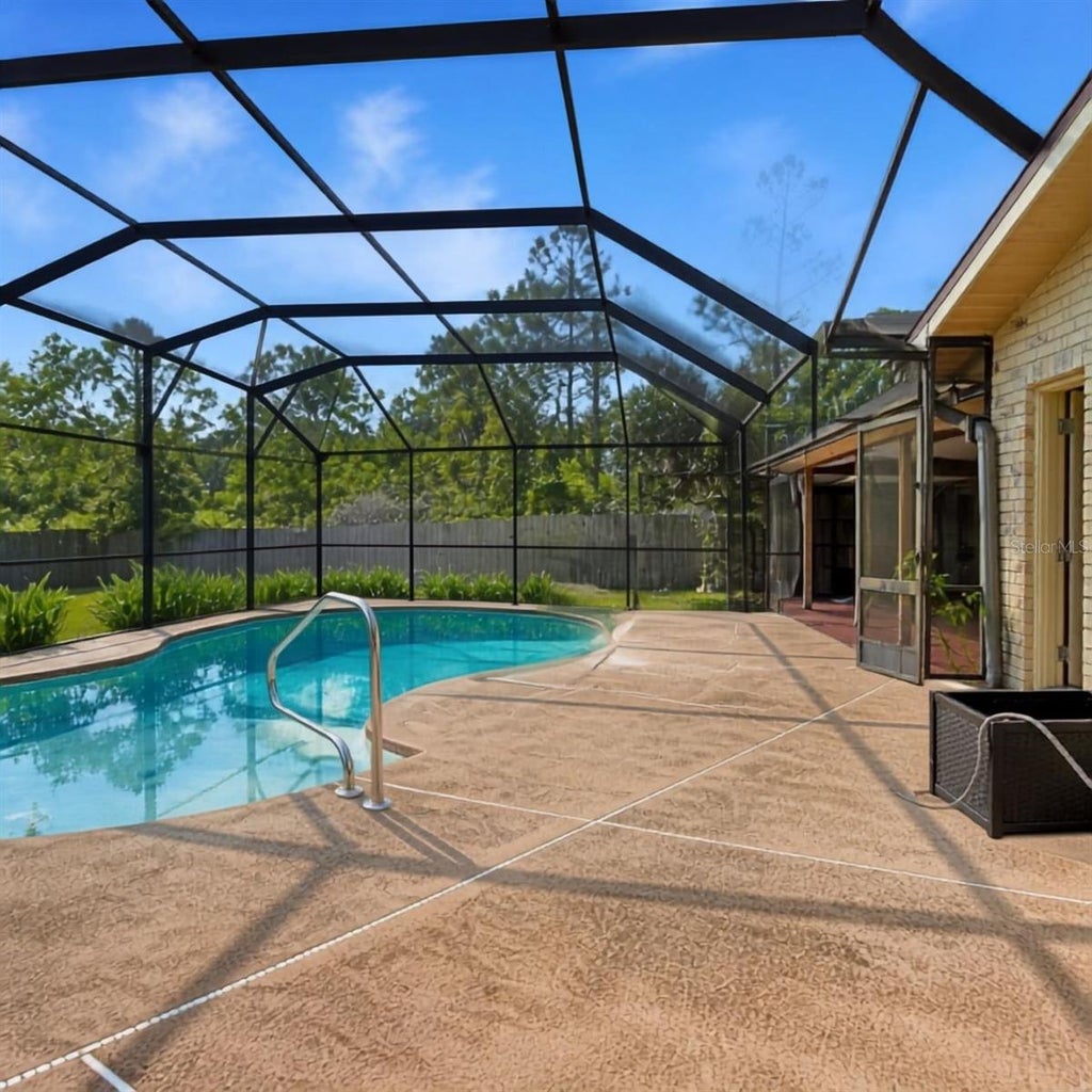 Photo of 1004 Yale Drive, Deltona, FL 32738 (MLS # O6434098)