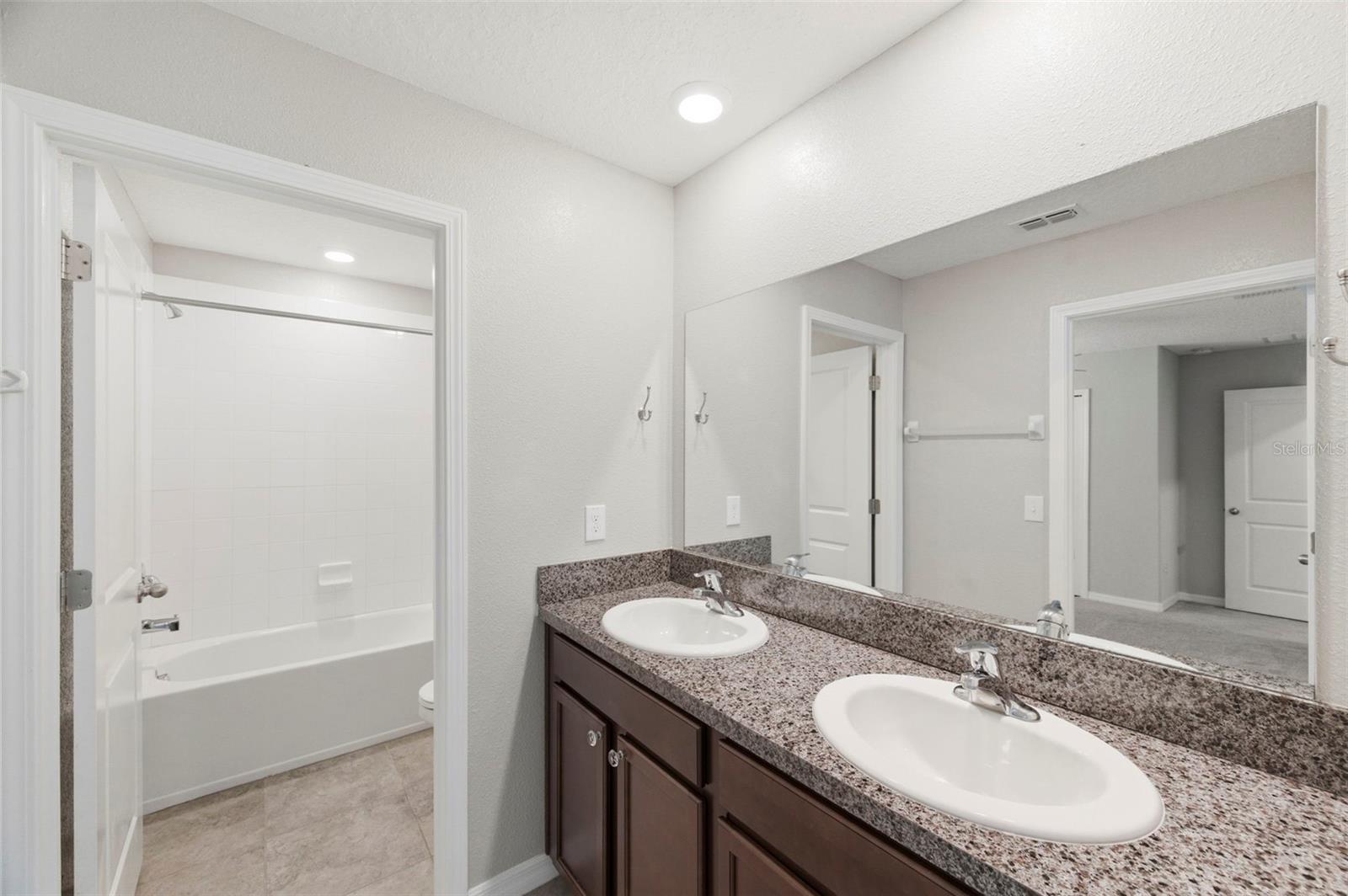 SILVERADO RANCH SUB - Residential