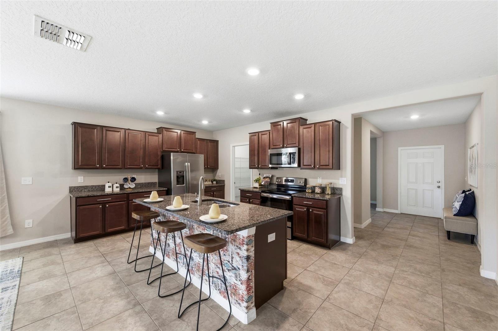 SILVERADO RANCH SUB - Residential