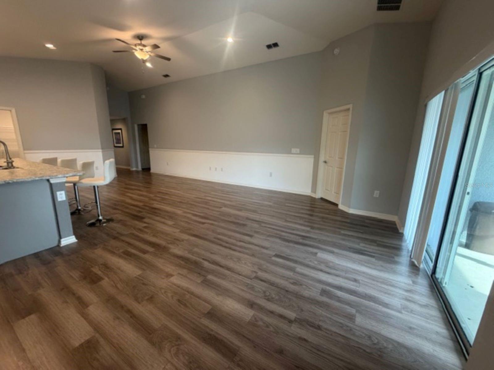 MONTICELLI/TOWER LAKE - Residential