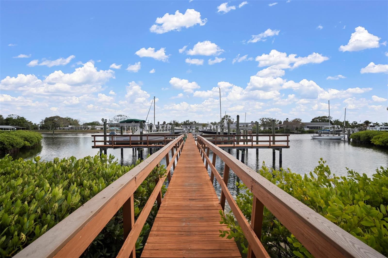 YARDARM CONDO PH I - Residential Lease