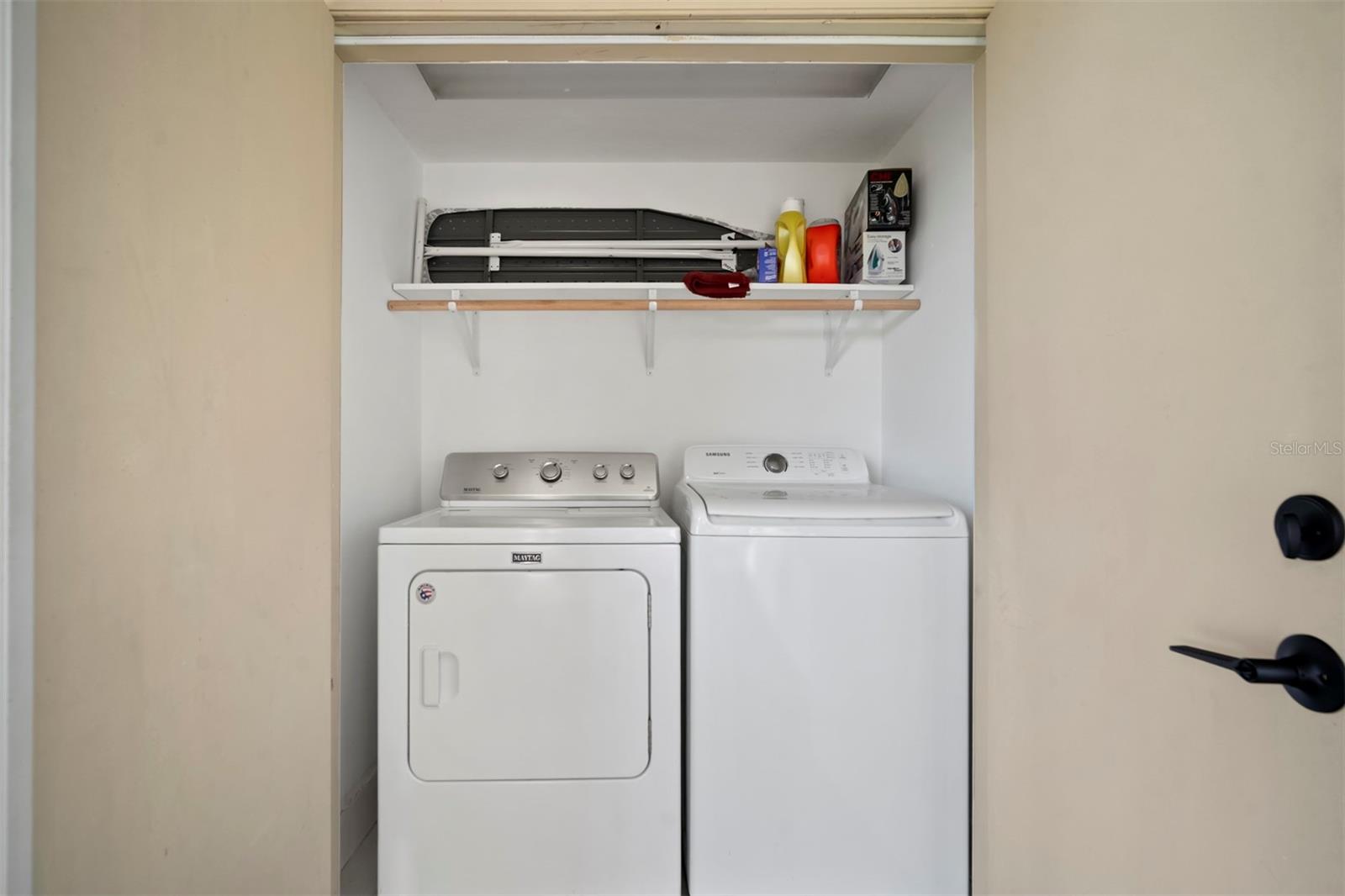 YARDARM CONDO PH I - Residential Lease