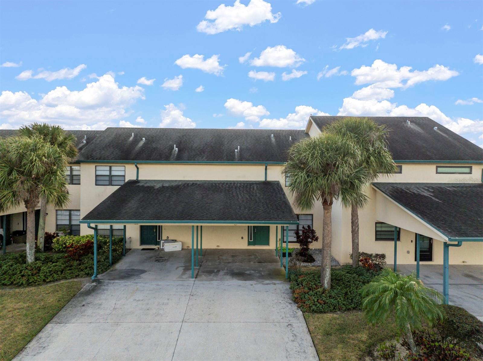 YARDARM CONDO PH I - Residential Lease