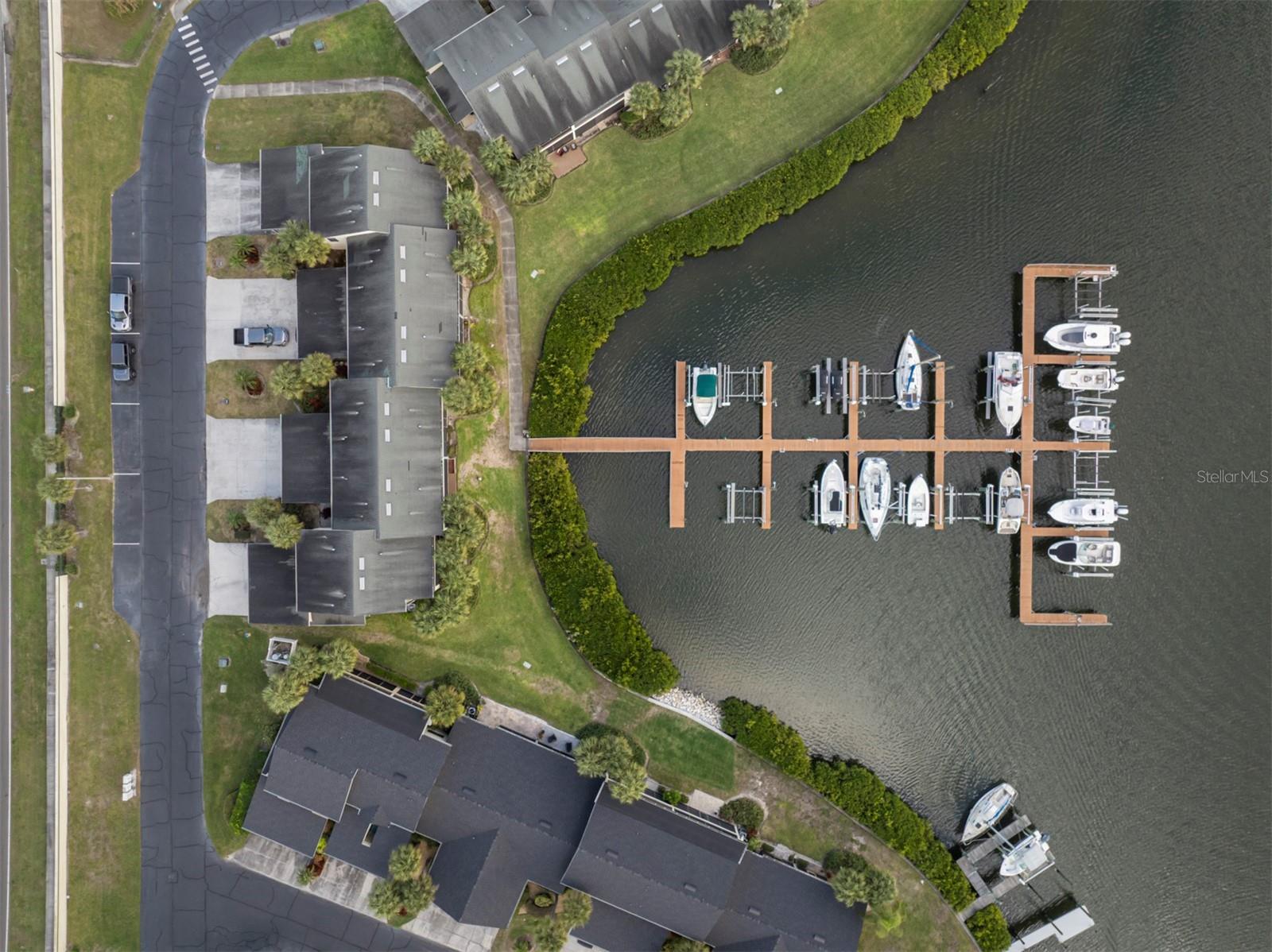 YARDARM CONDO PH I - Residential Lease