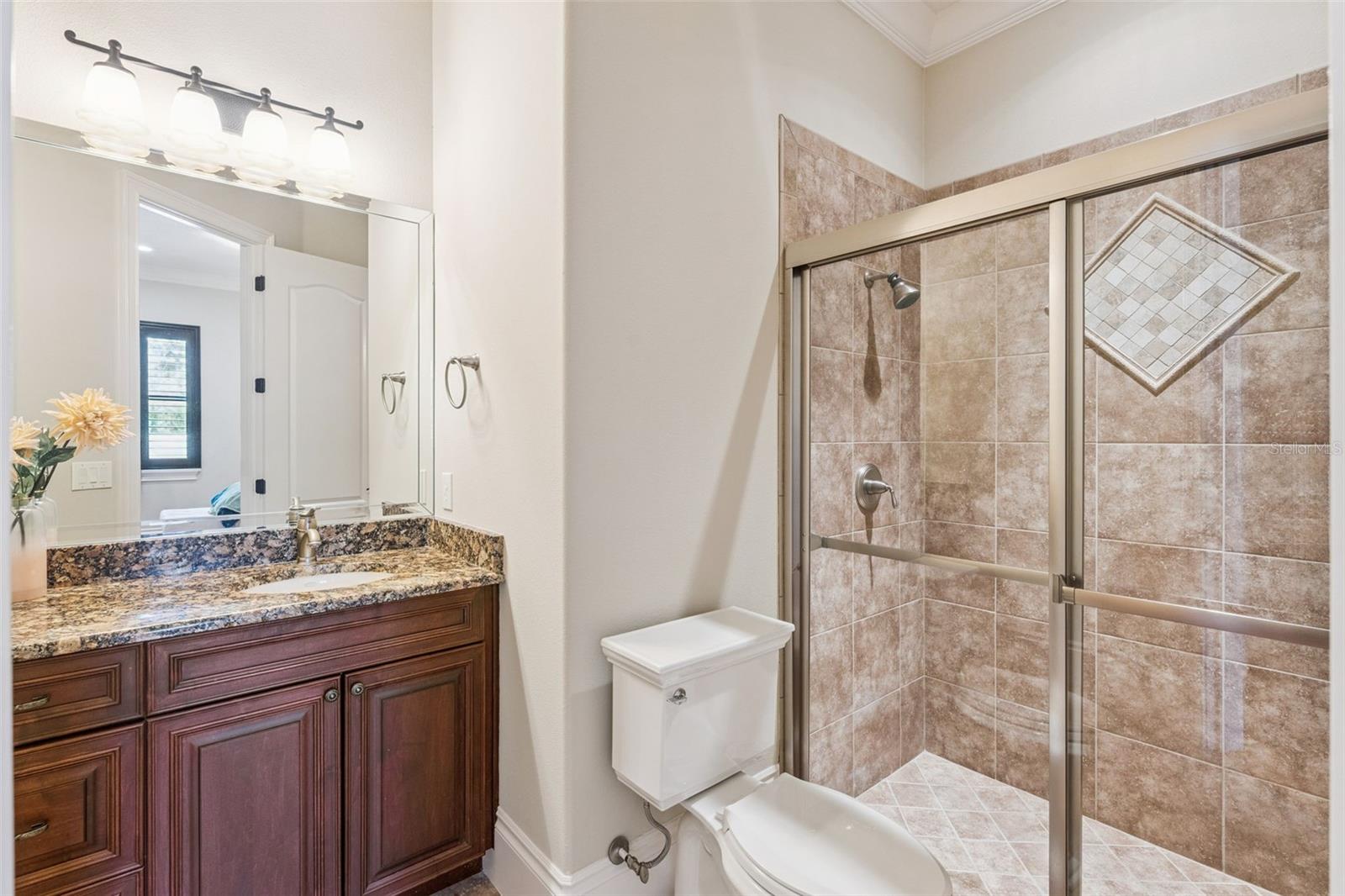 CARLISLE POINT - Residential