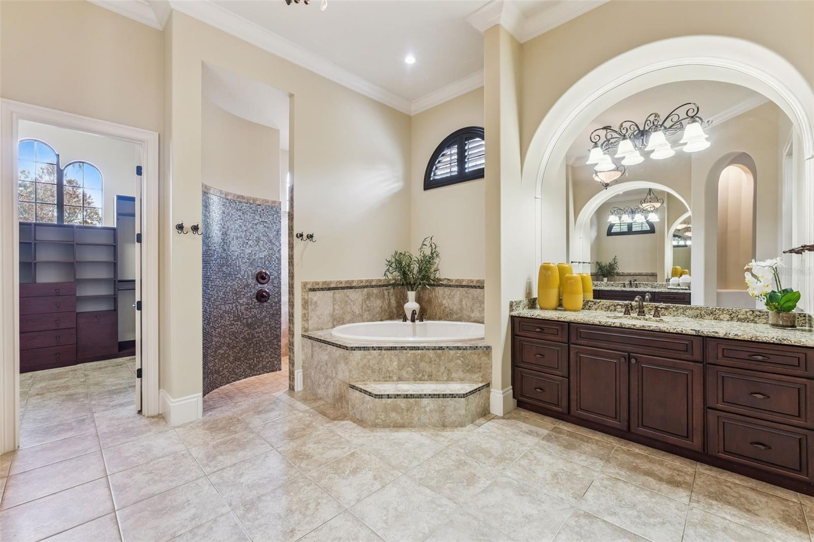 CARLISLE POINT - Residential