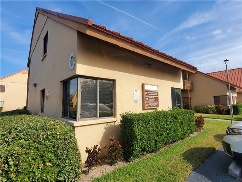 Photo of 2831 Ringling Boulevard #110, Sarasota, FL 34237 (MLS # A4708478)
