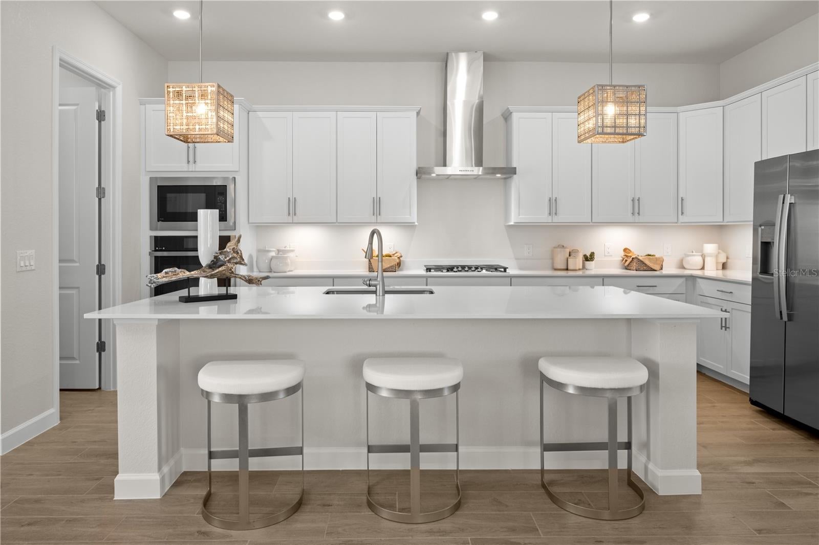 7149 INLET ISLES COURT