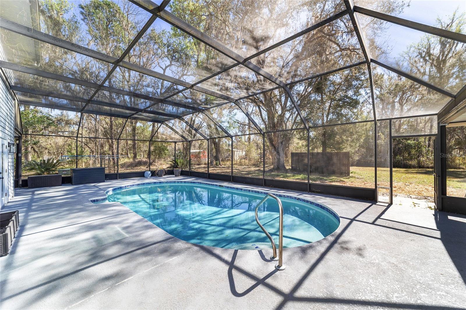 FLORAL ACRES UNREC - Residential