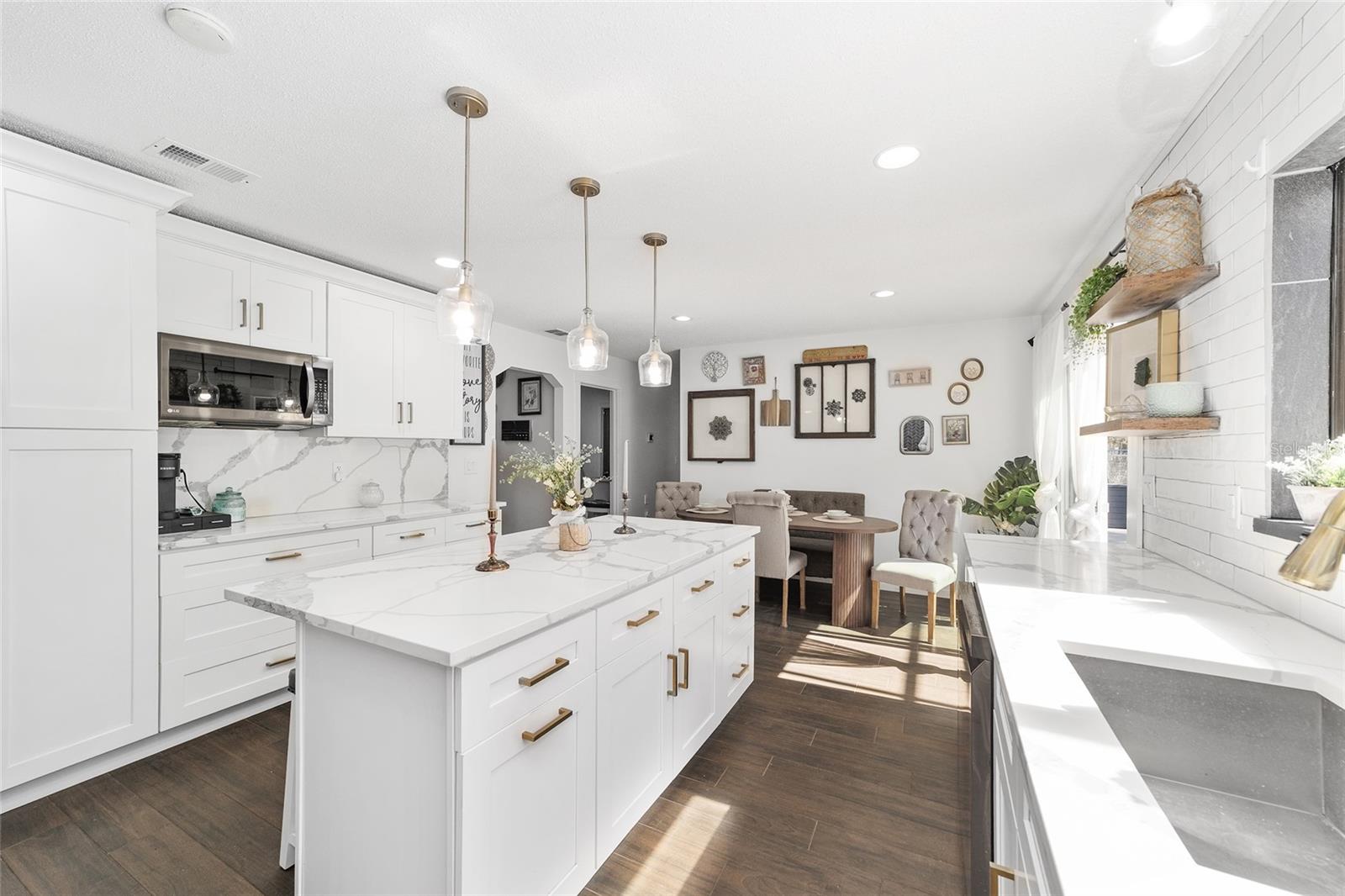 FLORAL ACRES UNREC - Residential