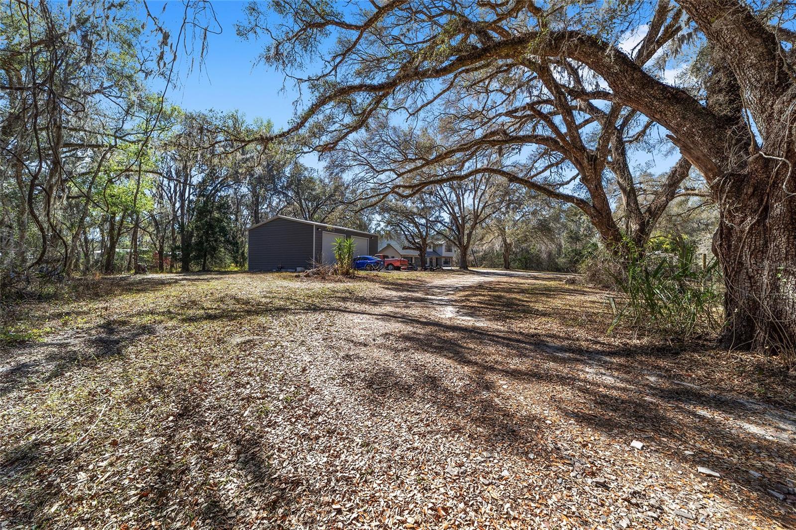 FLORAL ACRES UNREC - Residential