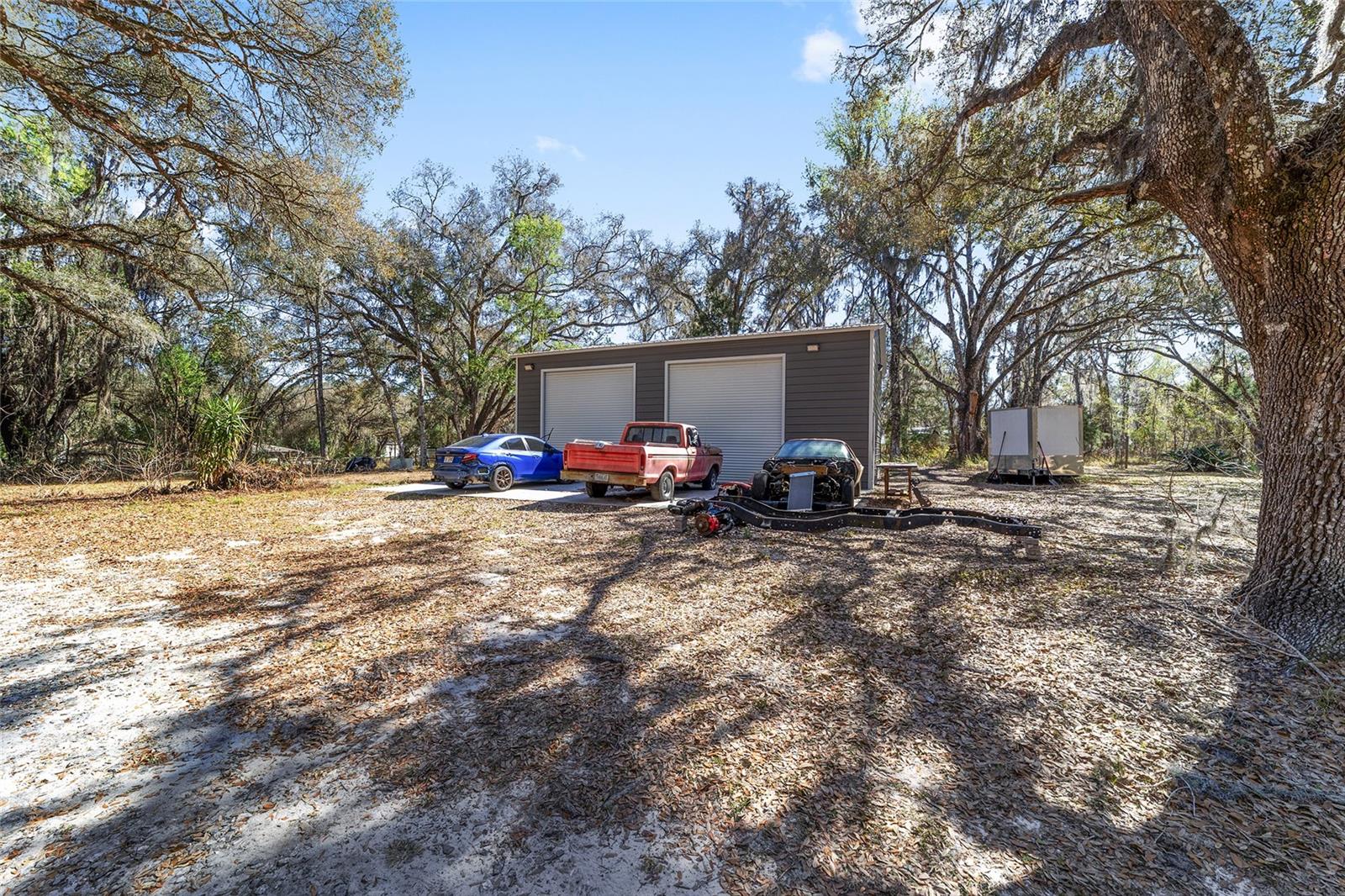 FLORAL ACRES UNREC - Residential