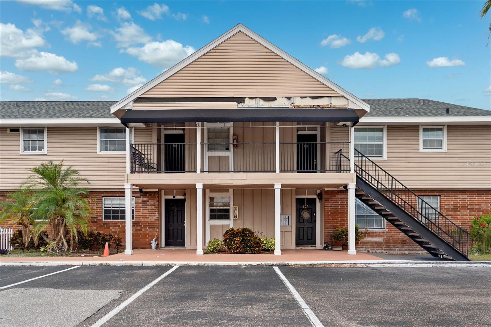 VENETIA COUNTRY CLUB CONDO - Residential