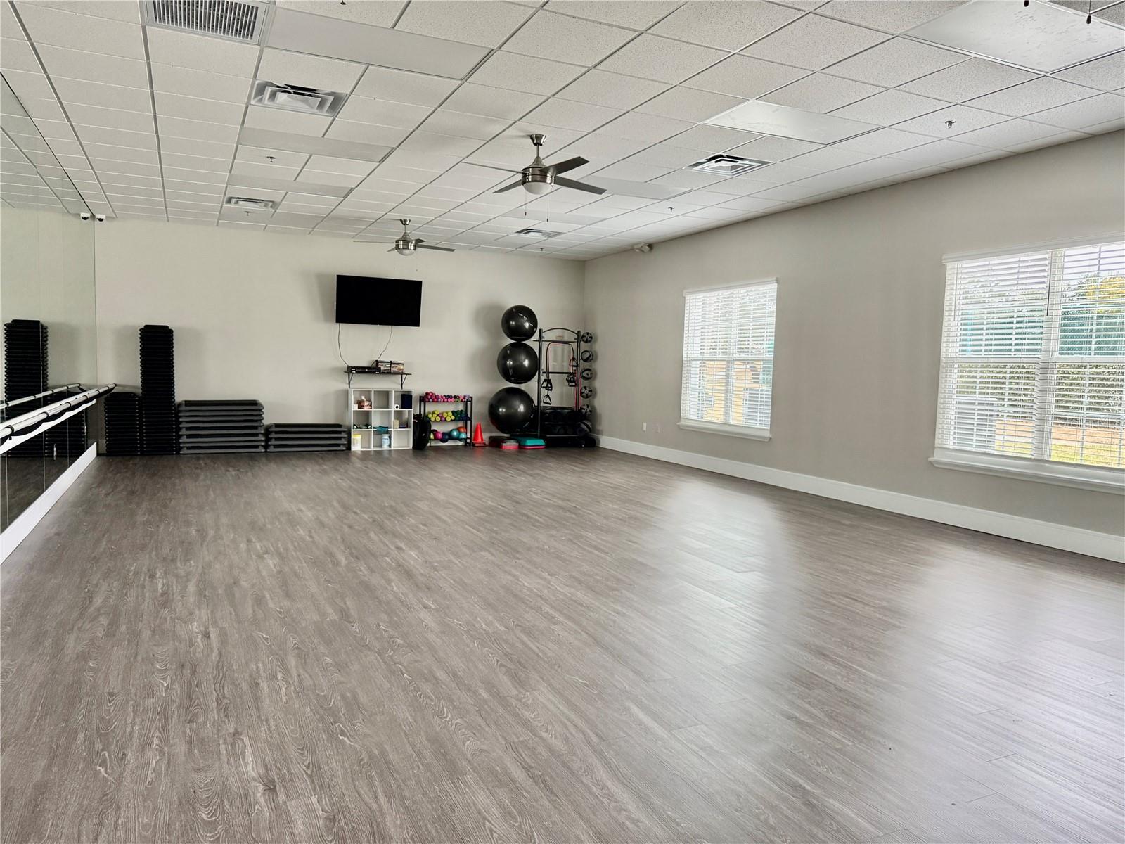 LEGACY OF LEESBURG, UNIT 06 - Residential