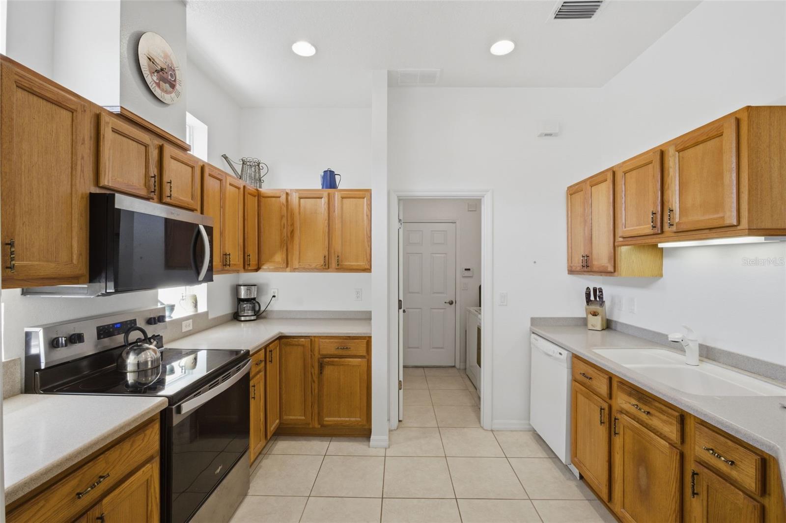 LEGACY OF LEESBURG, UNIT 06 - Residential