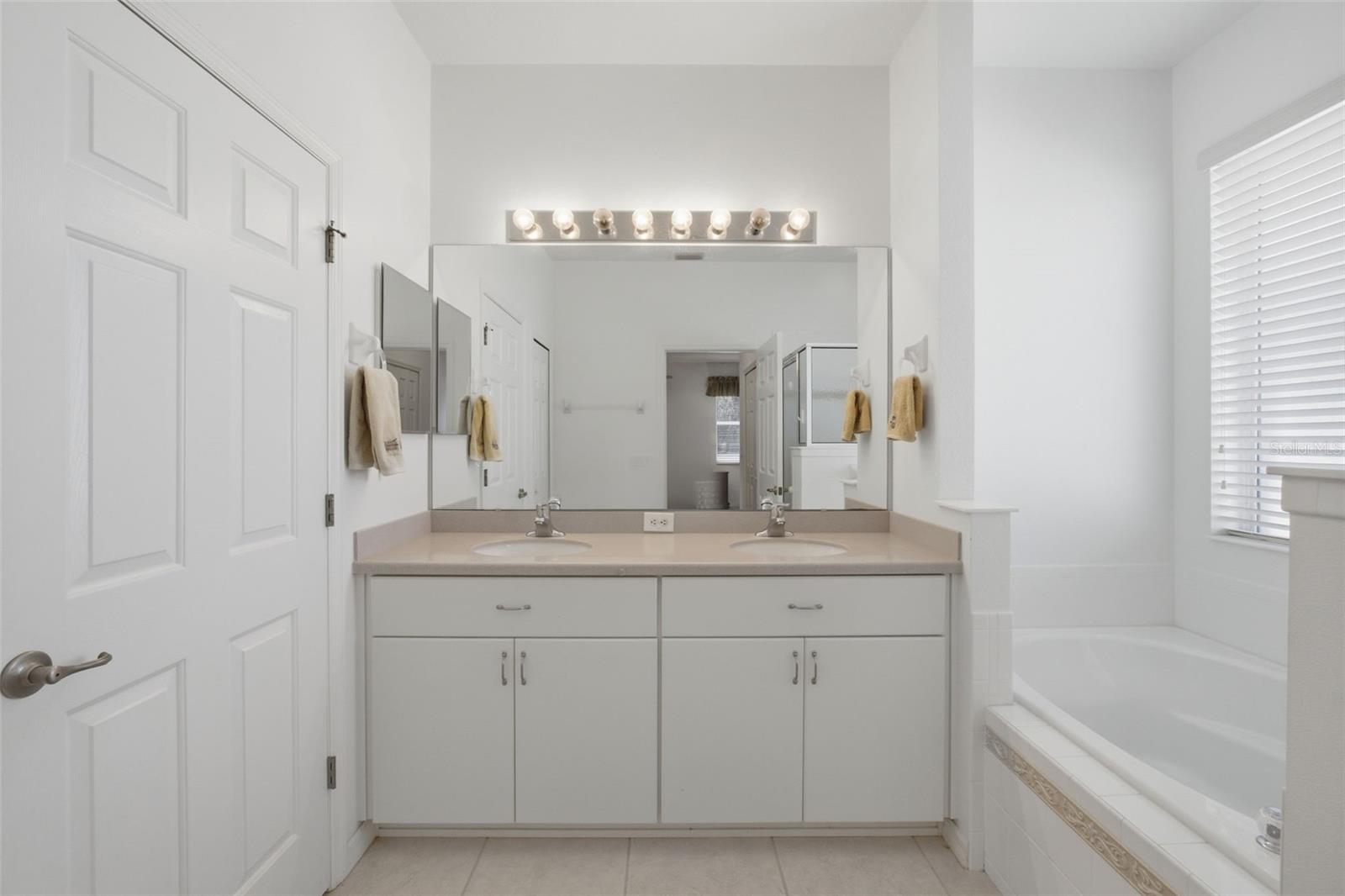 LEGACY OF LEESBURG, UNIT 06 - Residential