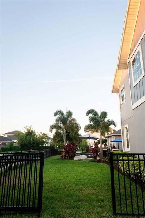 Single Family Residence in ORLANDO FL 13689 CHAUVIN AVENUE 41.jpg