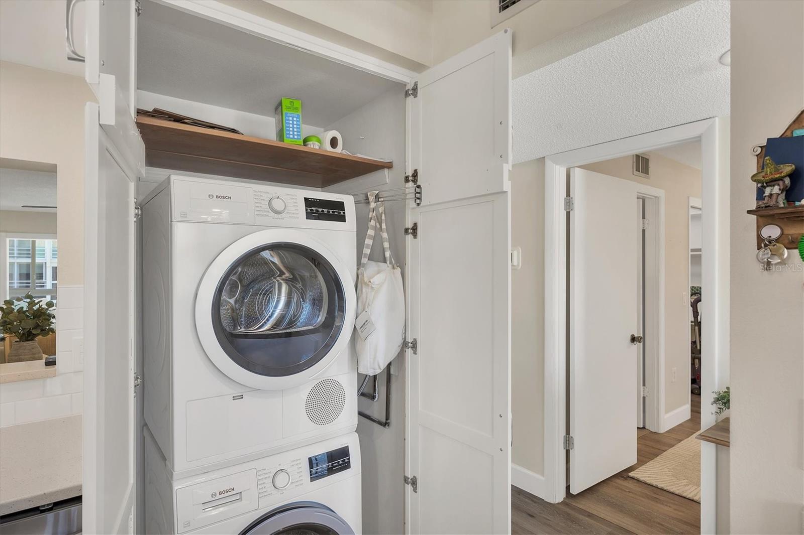 BELLA COSTA II - Residential