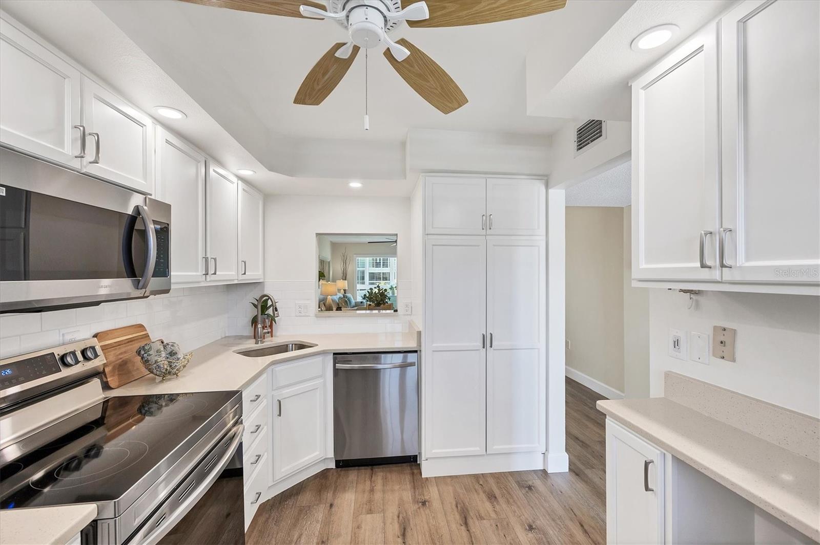 BELLA COSTA II - Residential