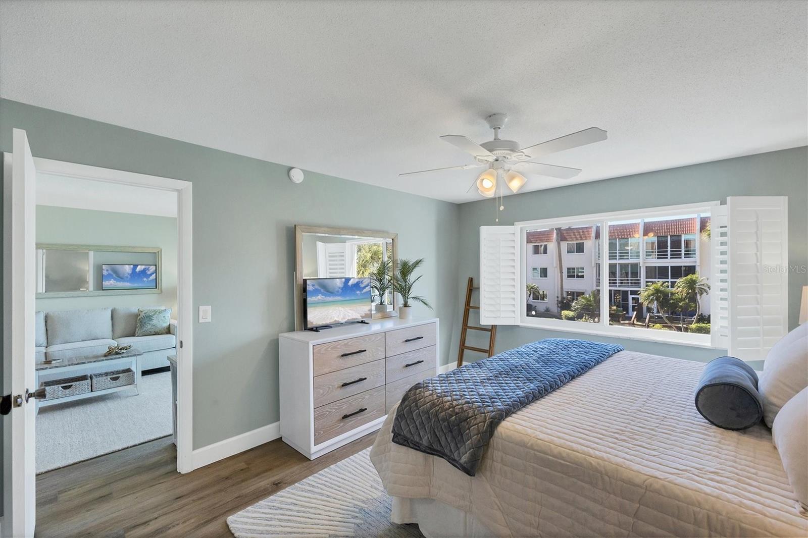 BELLA COSTA II - Residential