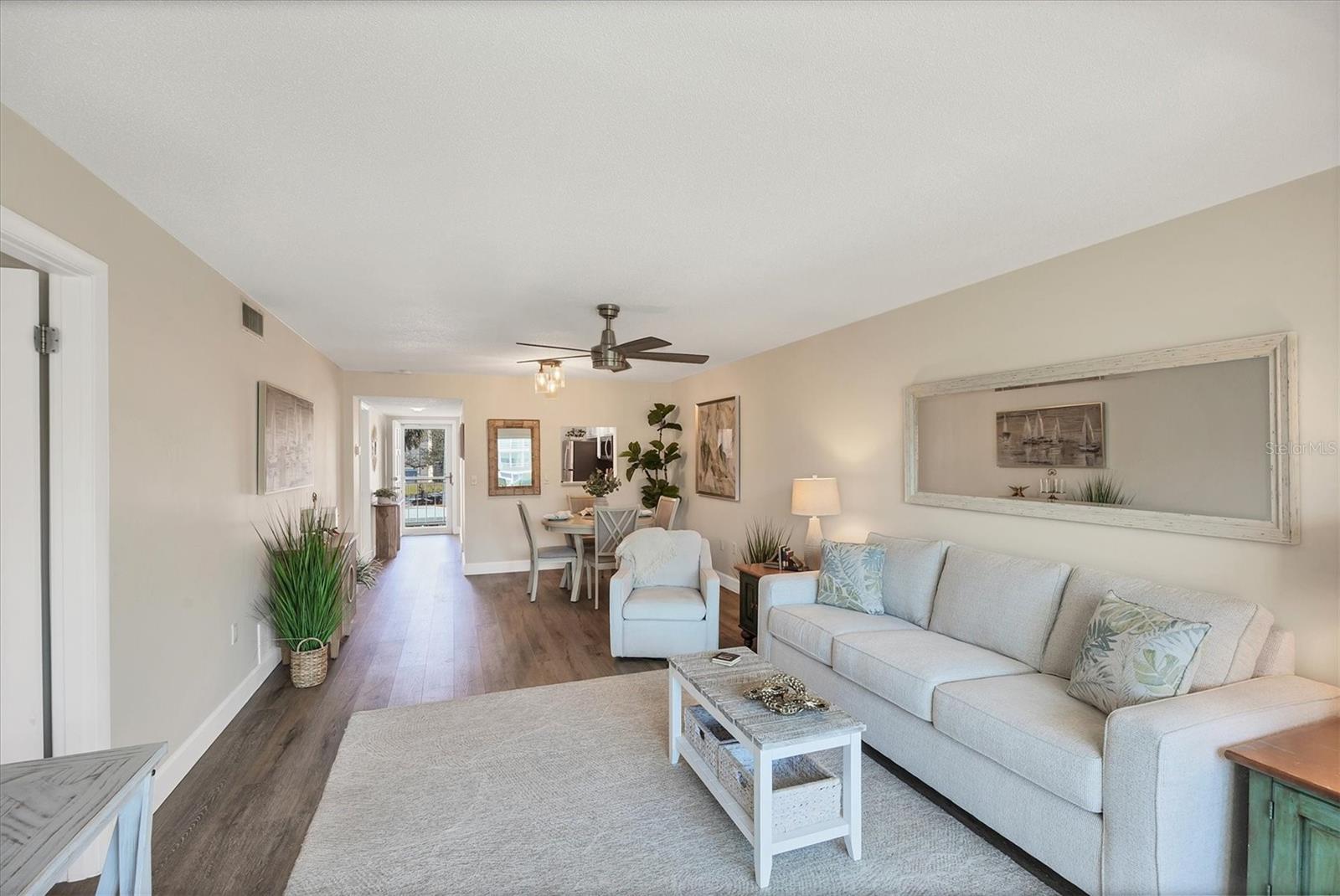 BELLA COSTA II - Residential