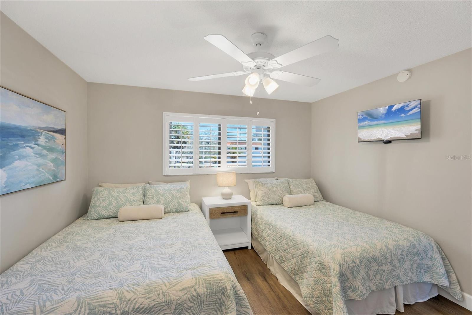 BELLA COSTA II - Residential