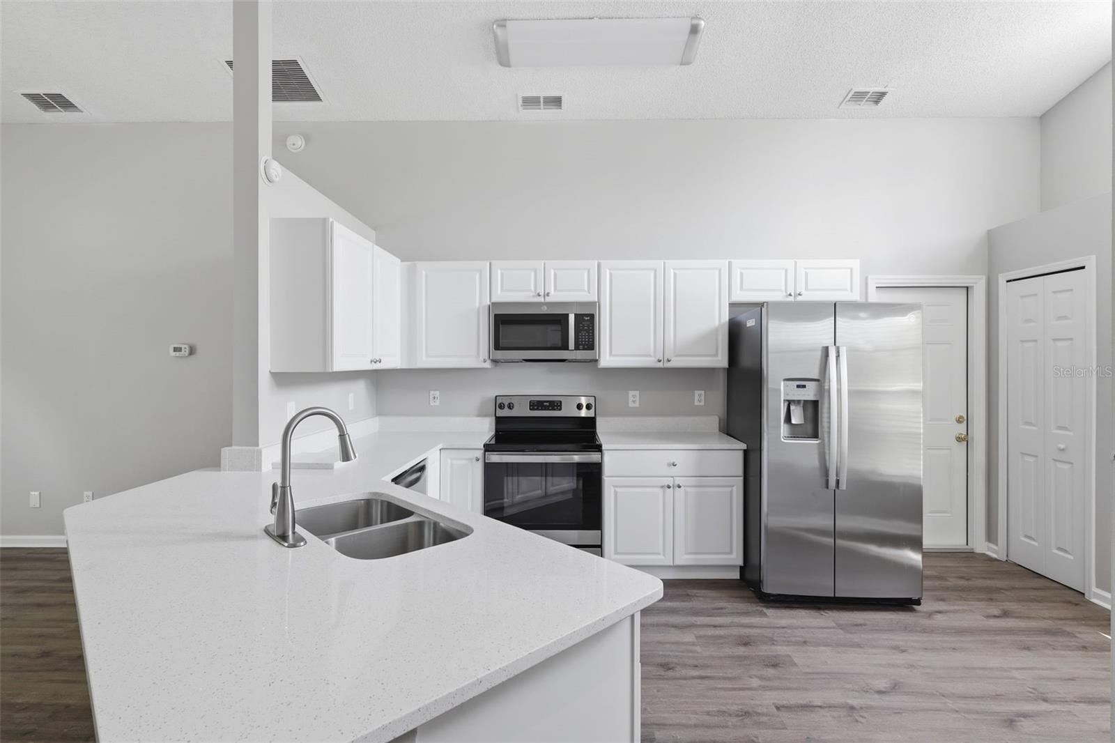 MONROE MEADOWS - Residential