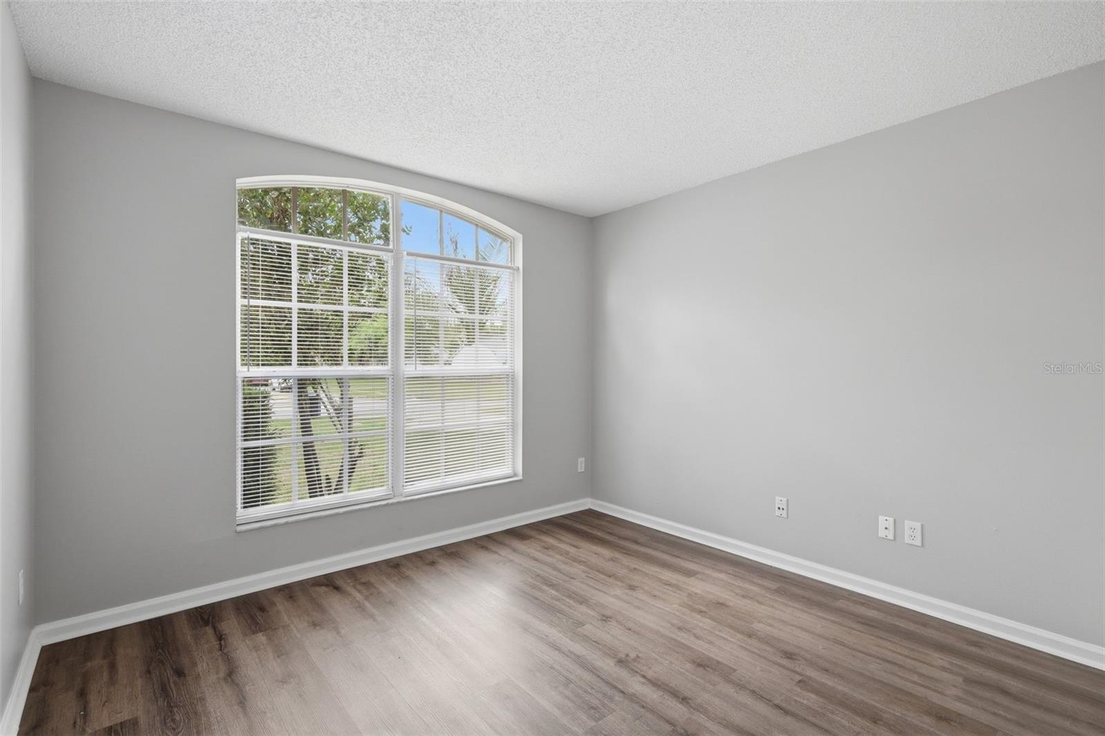 MONROE MEADOWS - Residential