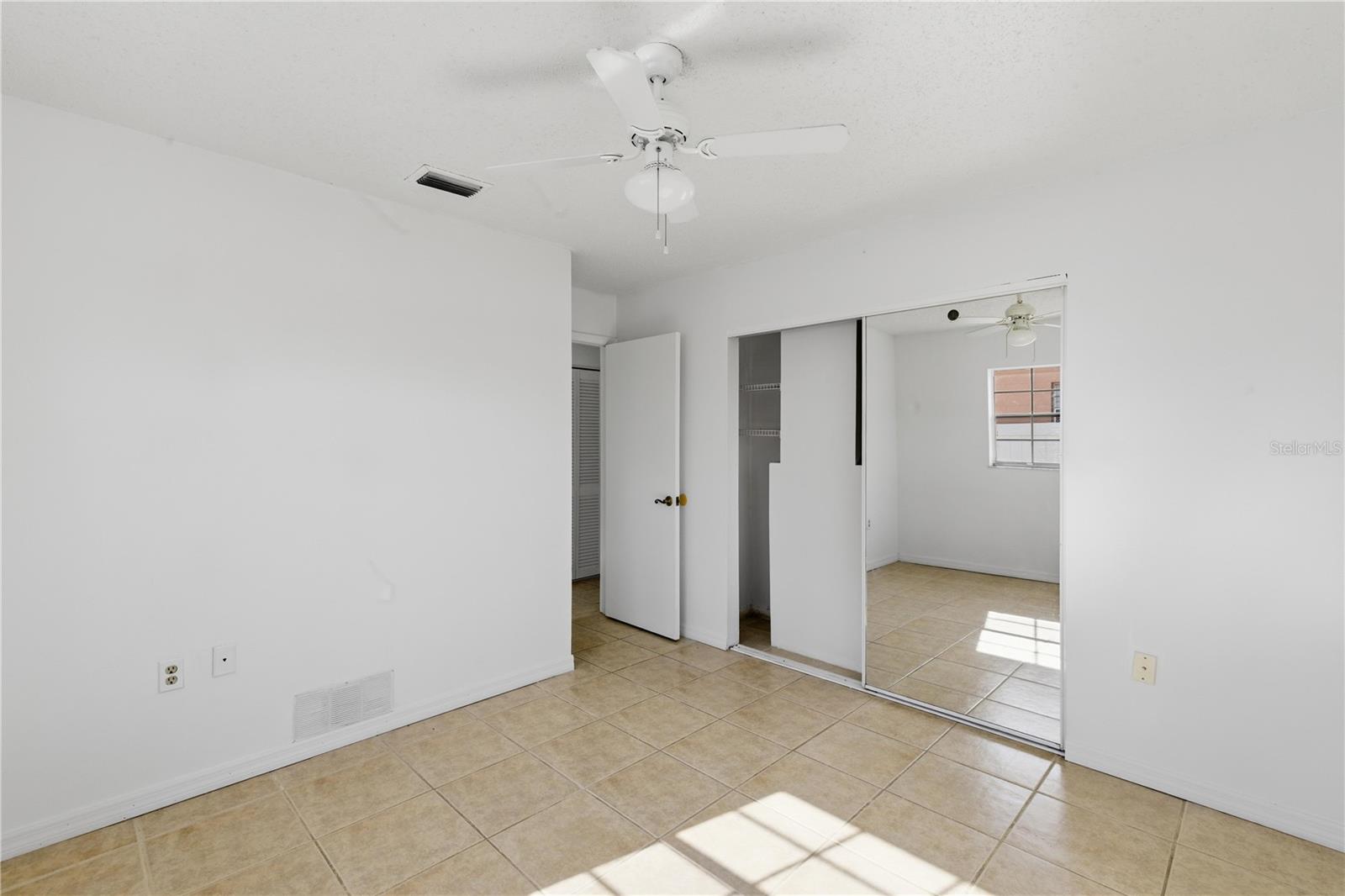 MARION OAKS 02 - Residential