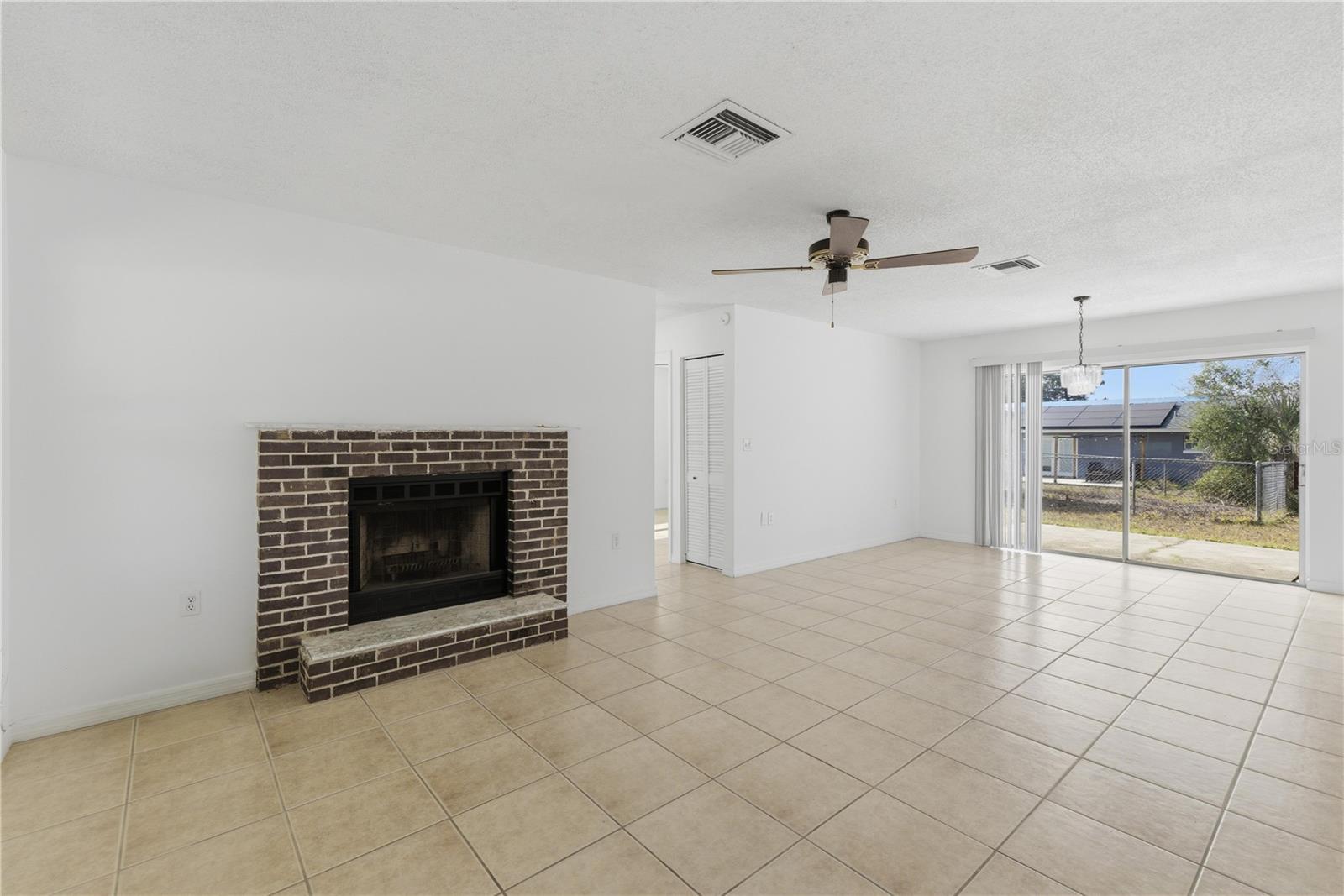 MARION OAKS 02 - Residential