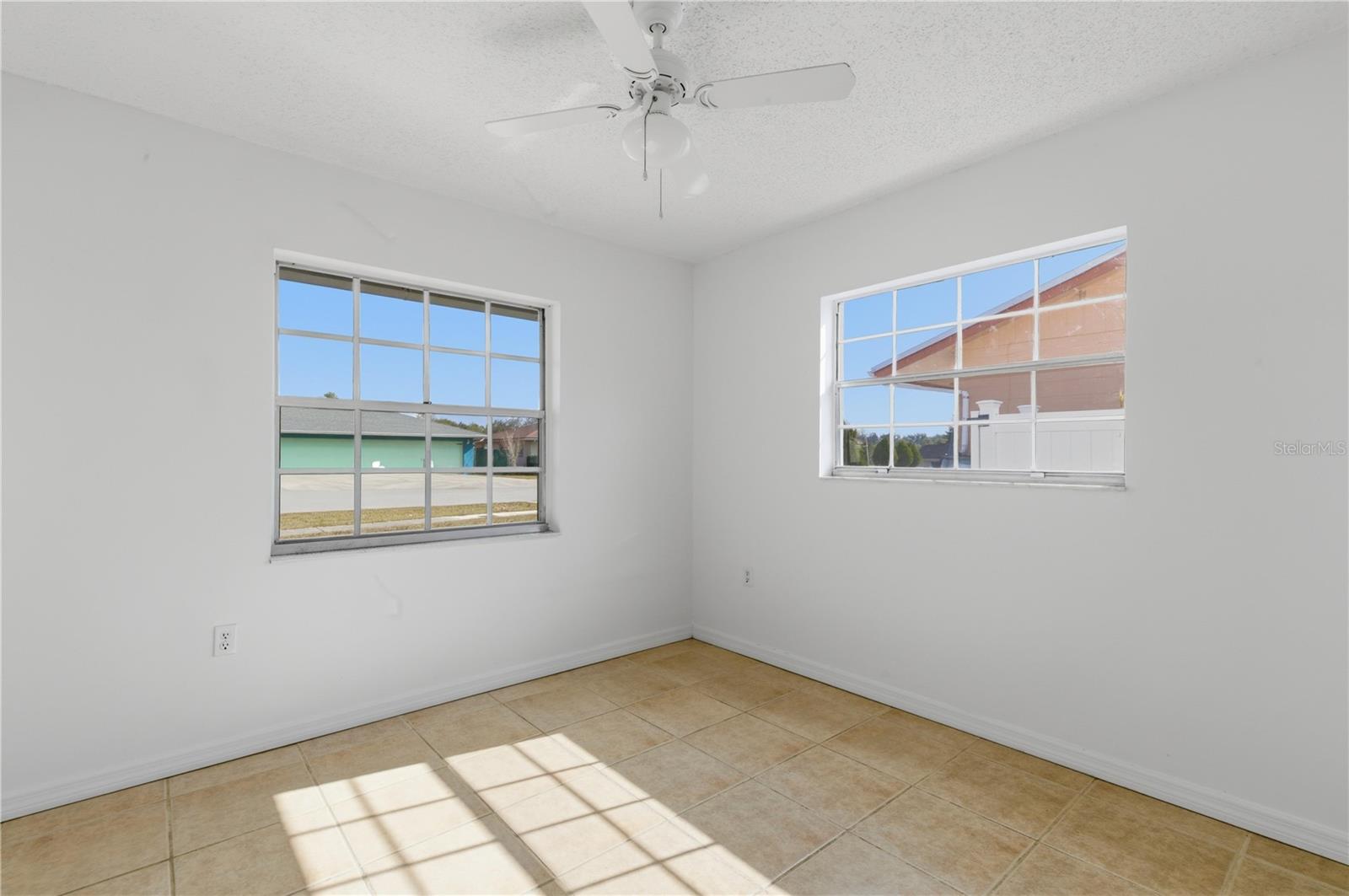 MARION OAKS 02 - Residential