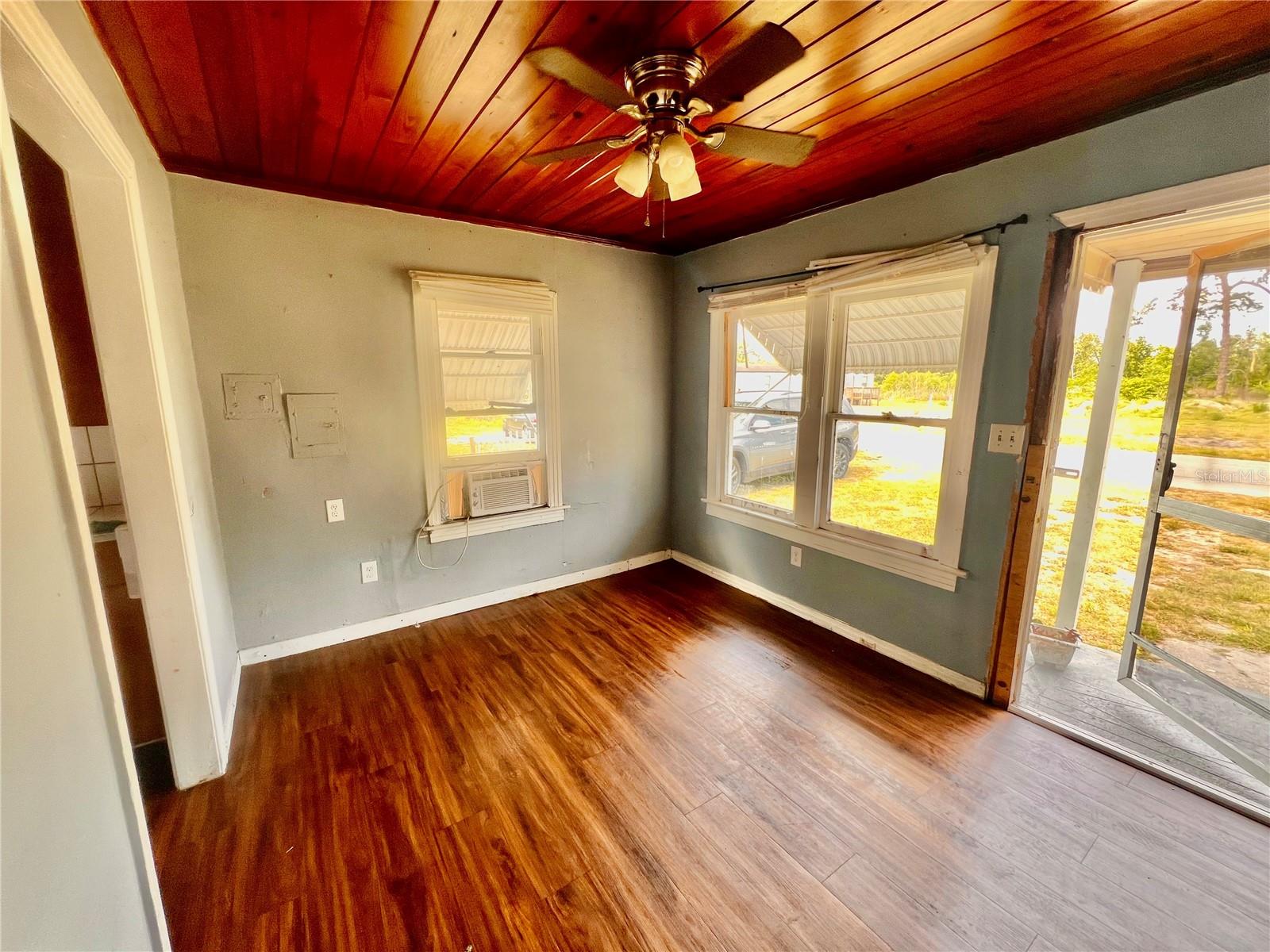 CRUSE & HORNEYS ADD 01 - Residential
