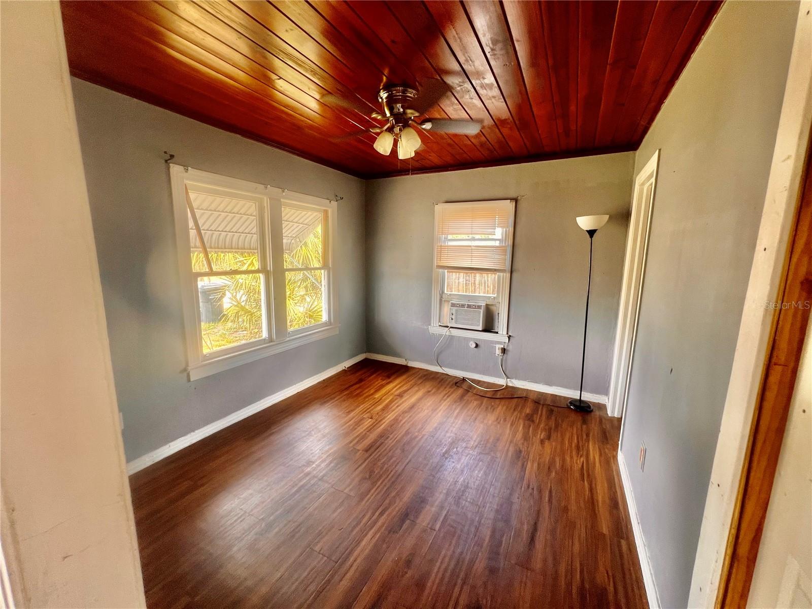 CRUSE & HORNEYS ADD 01 - Residential