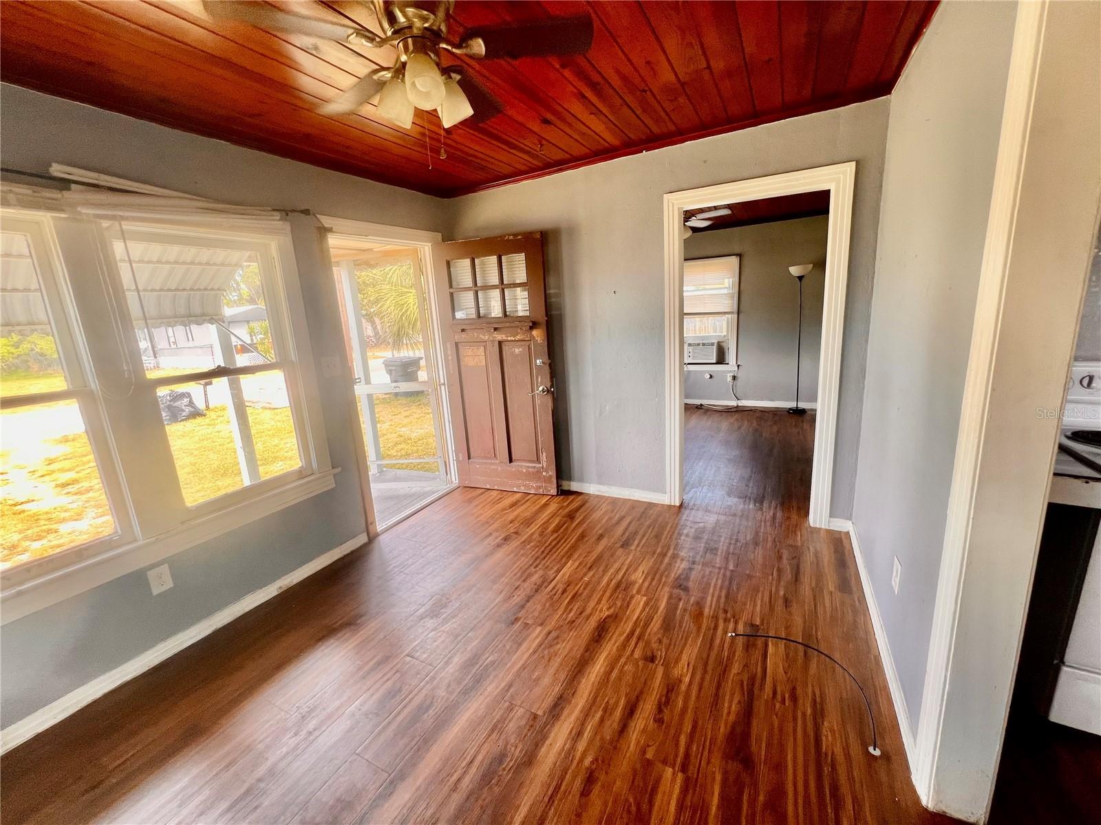 CRUSE & HORNEYS ADD 01 - Residential