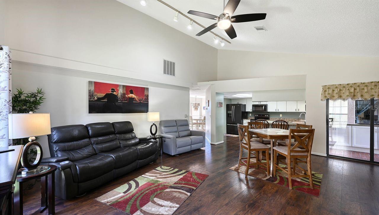 GULF VIEW ESTATES - Residential