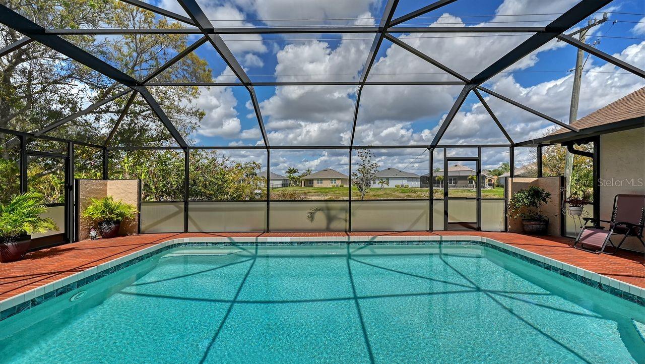 GULF VIEW ESTATES - Residential