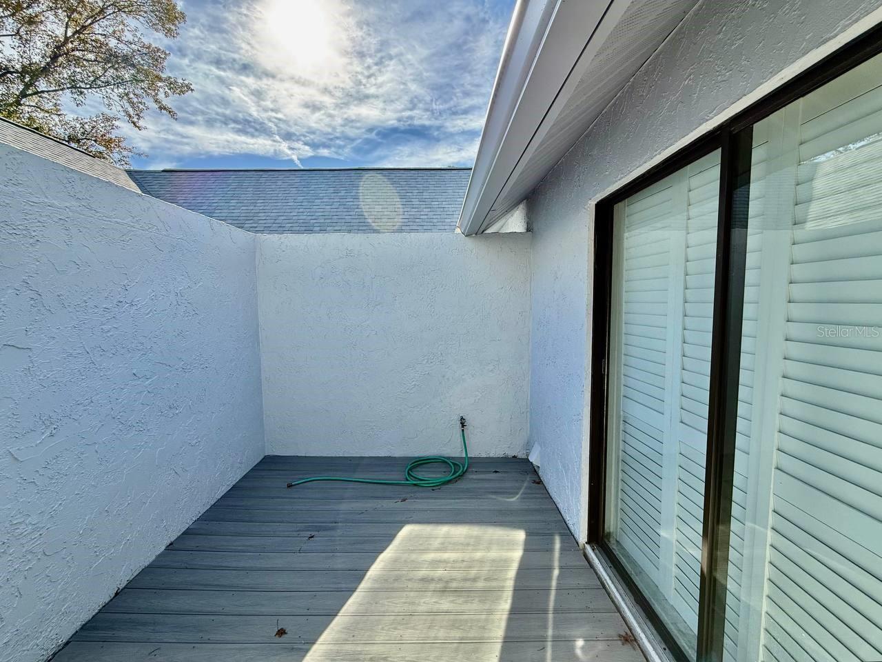 CLUB VILLAS CONDO - Residential Lease