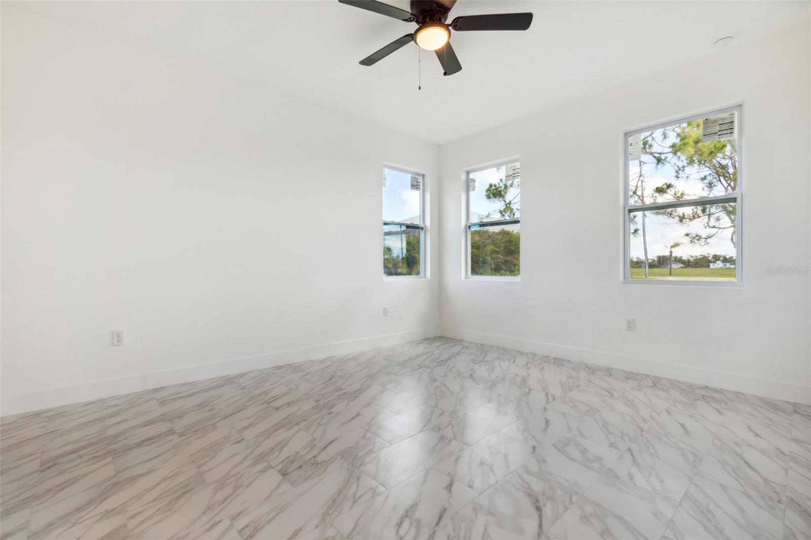 ROTONDA SANDS - Residential