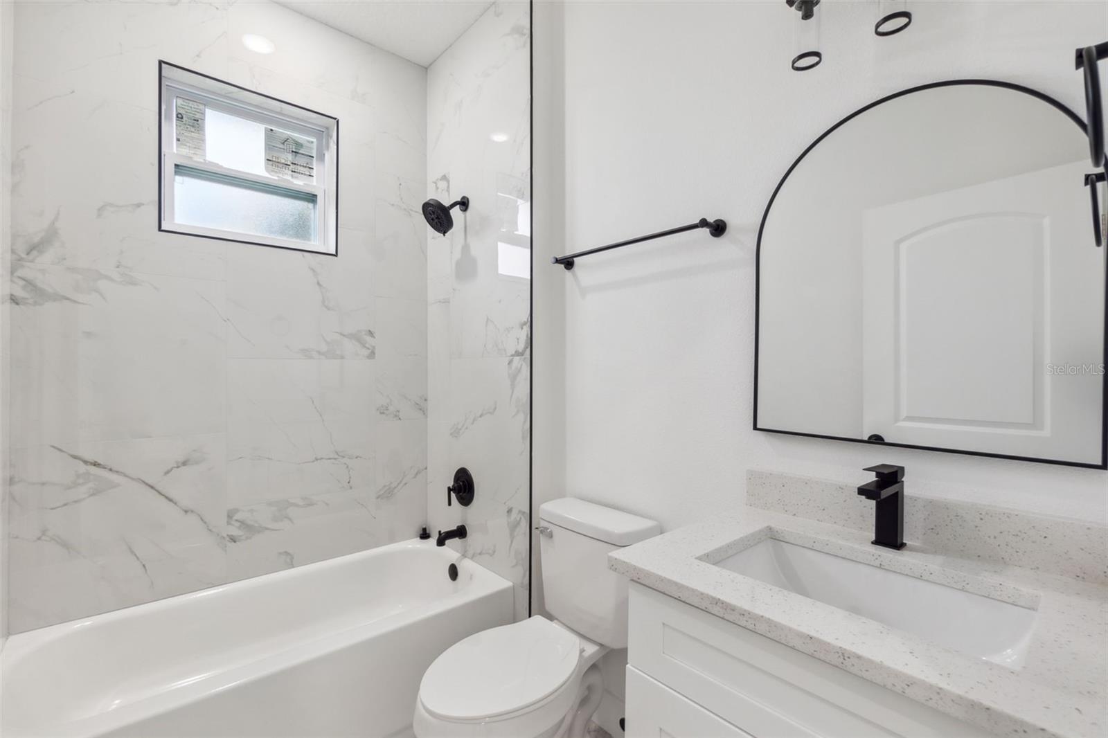 ROTONDA SANDS - Residential