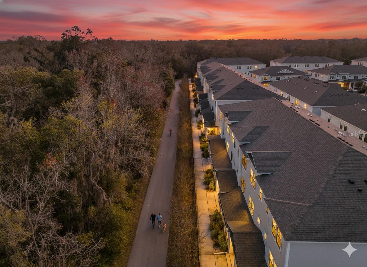 SEMINOLE CROSSING TWNHMS - Residential