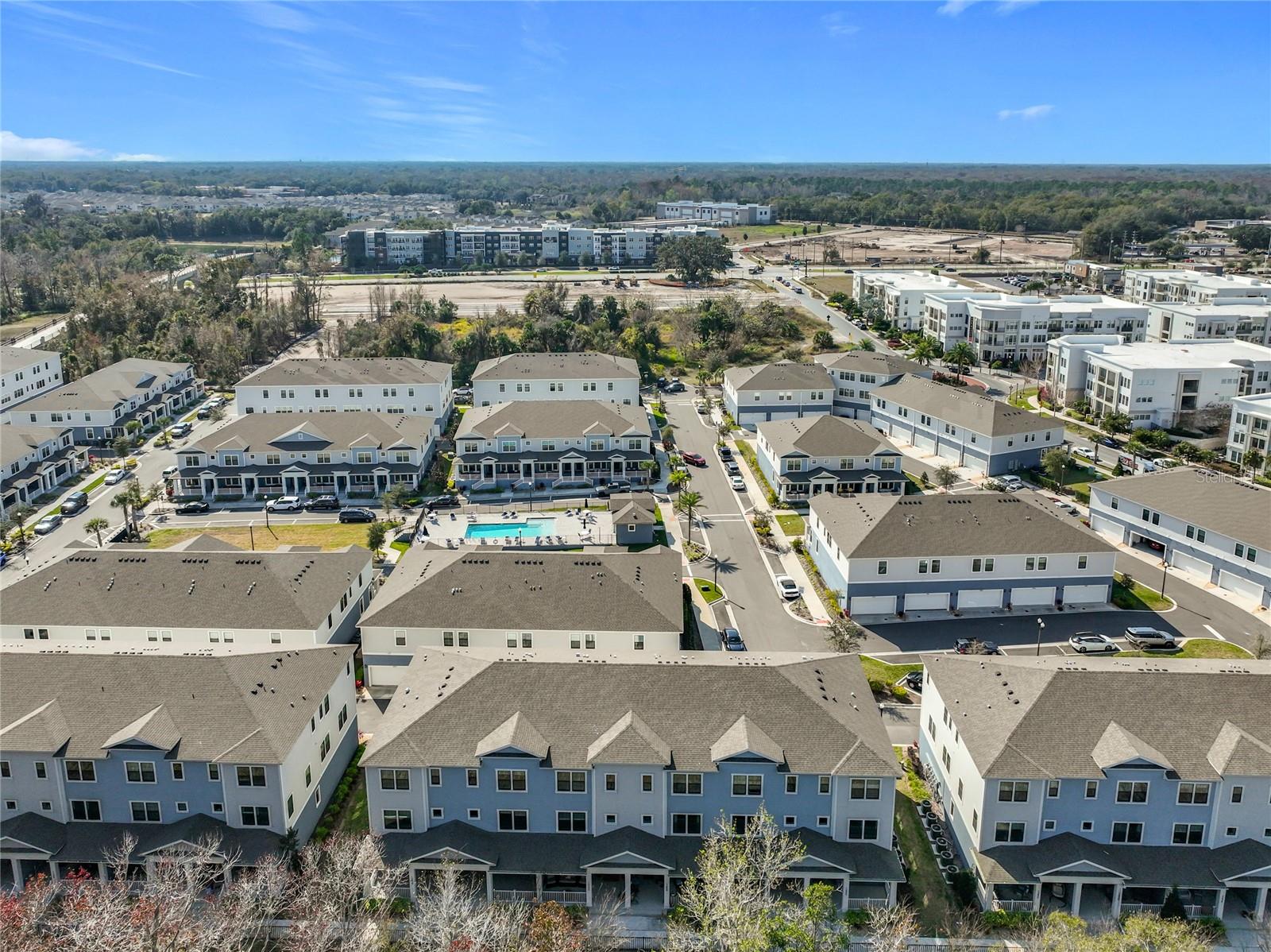 SEMINOLE CROSSING TWNHMS - Residential