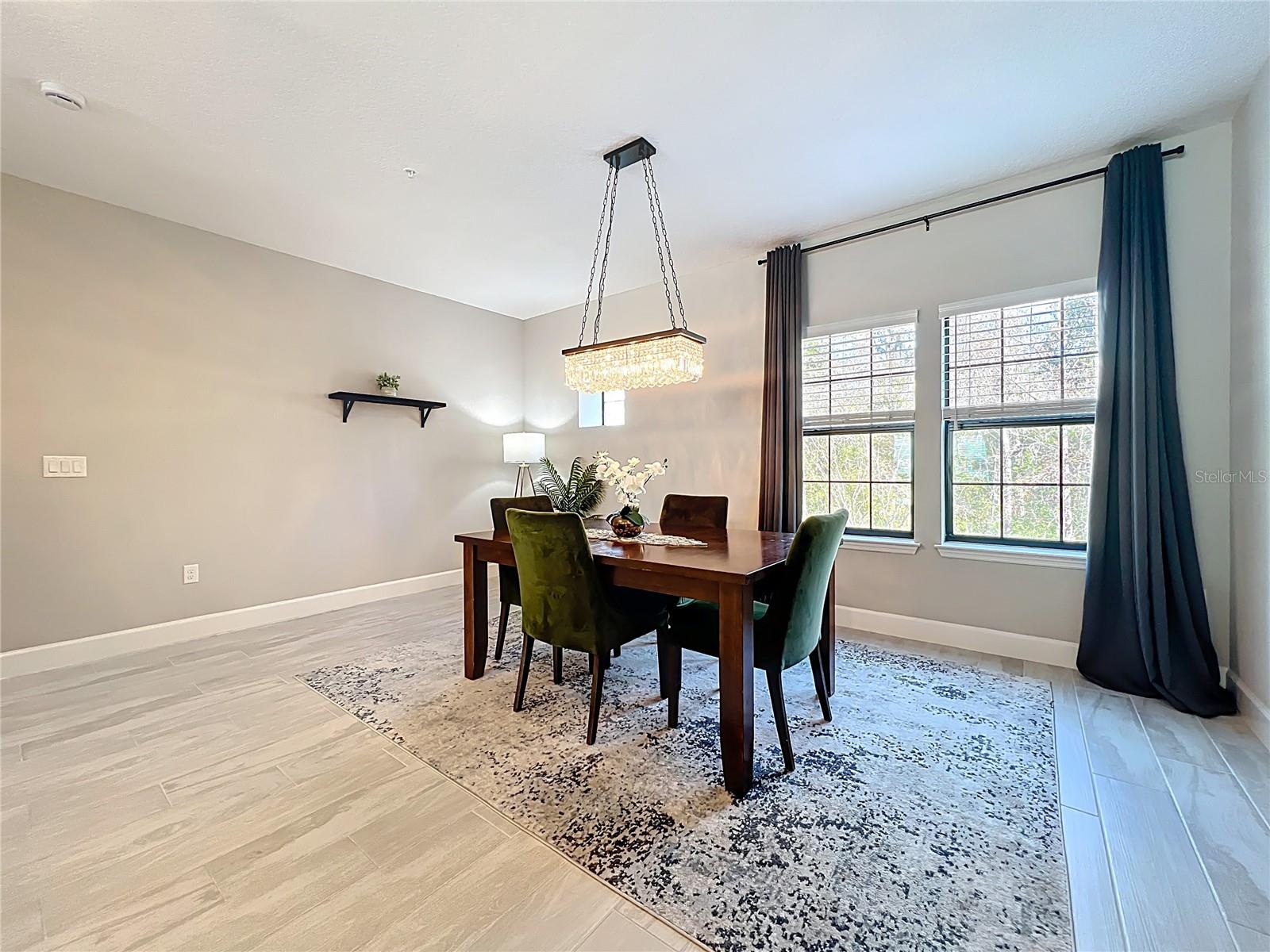 SEMINOLE CROSSING TWNHMS - Residential