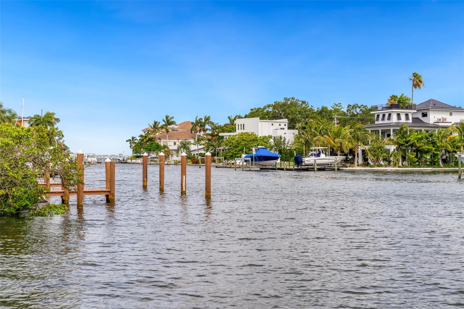 THE STRAND OF SARASOTA - Residential